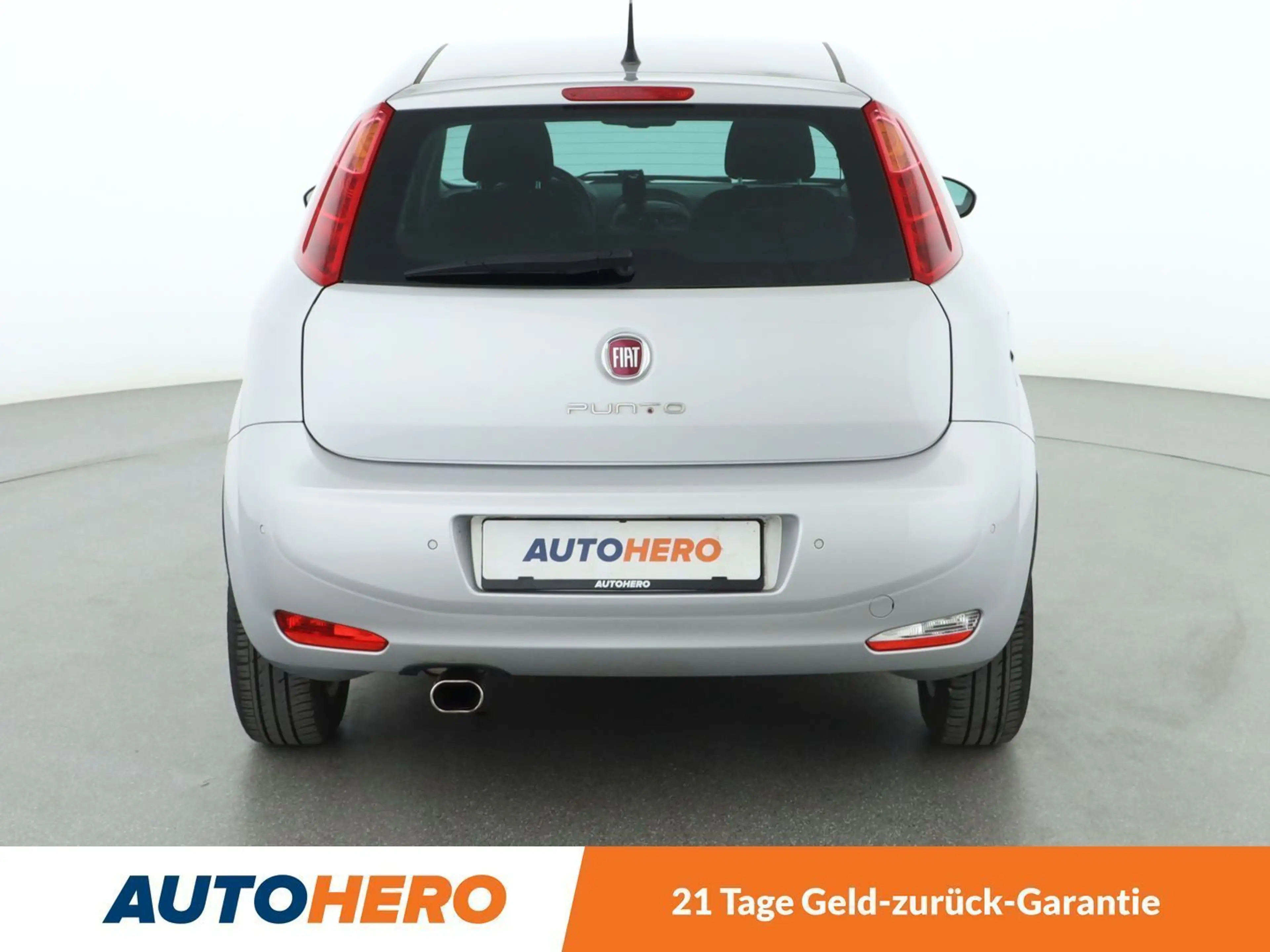 Fiat Punto 0.9 Lounge *PDC*KLIMA* — photo 5