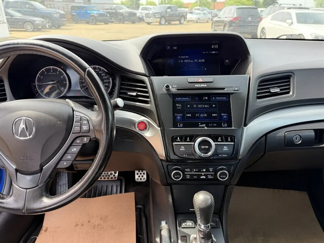 Acura ILX снимка Acura ILX