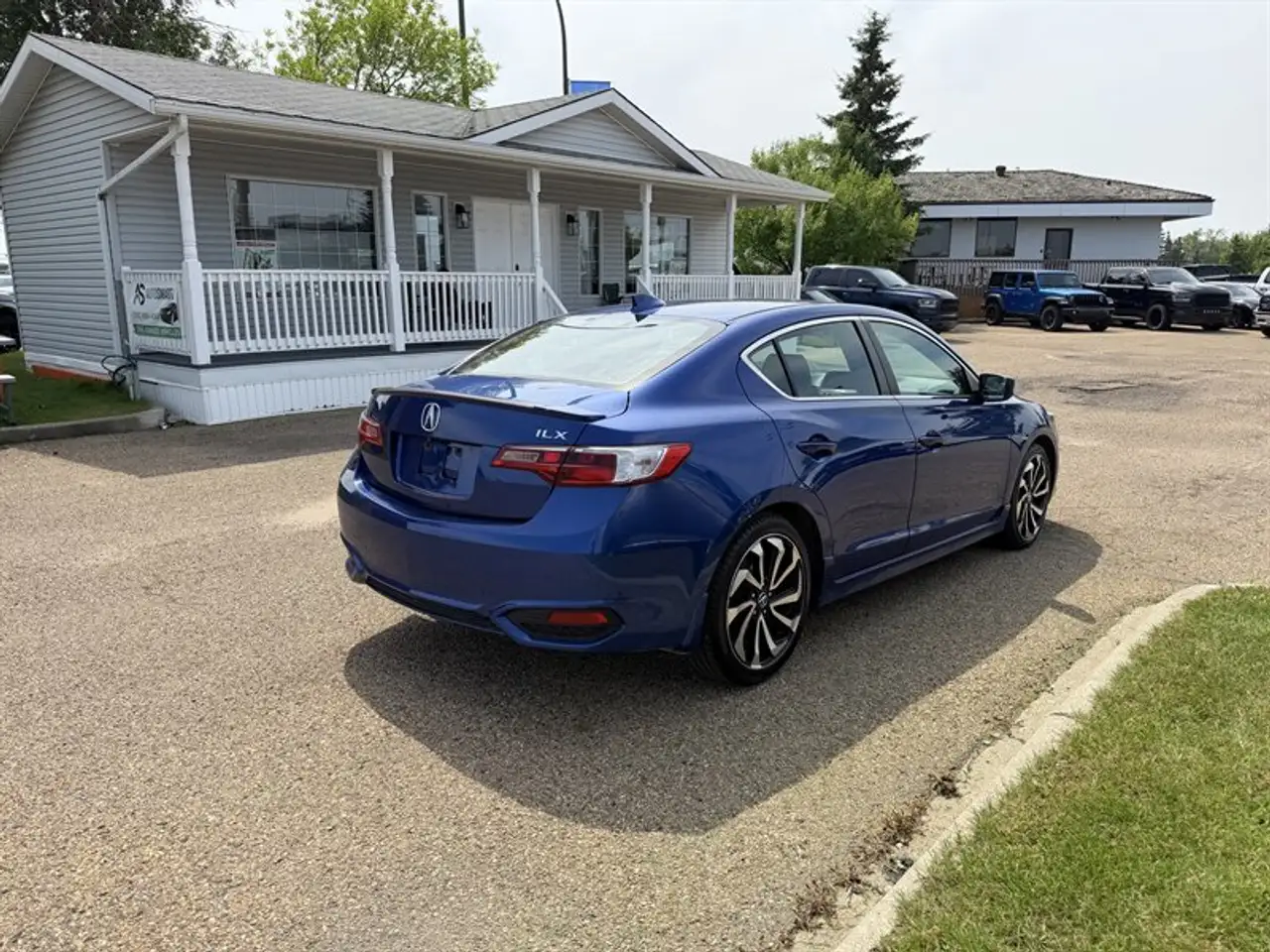 Acura ILX снимка Acura ILX