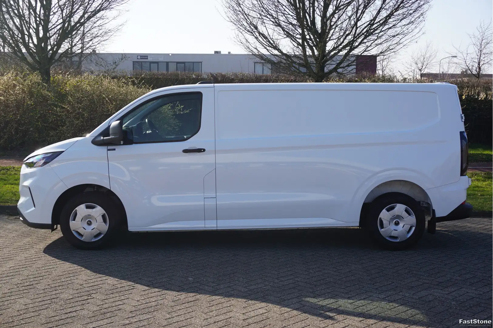 Ford Transit Custom 300L 136PK Trend BPM VRIJ!! Apple CP/ Android A. C Wit - 2