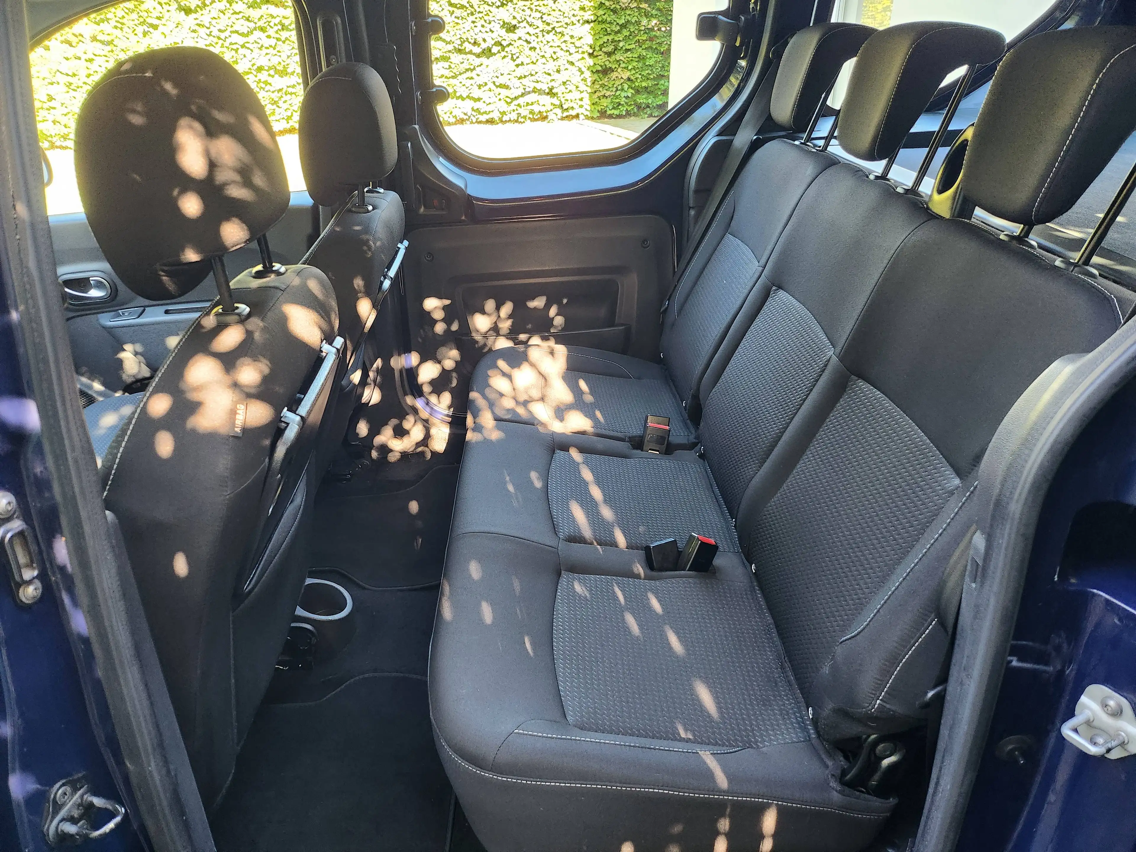 Dacia Dokker Dokker 1.3 TCe Comfort GPF (EU6.2)**5Plaatsen**Airco** — photo 8