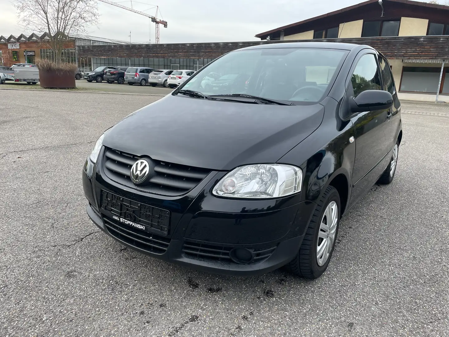 Volkswagen Fox Fox 1.2 Refresh * 1.Hand, 44 000 km * Schwarz - 1