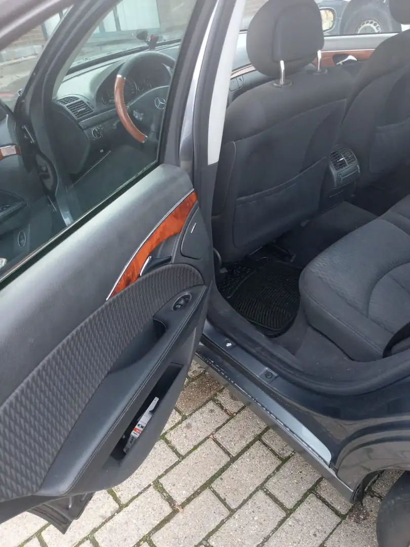 Mercedes-Benz E 220 CDI Avantgarde - 1