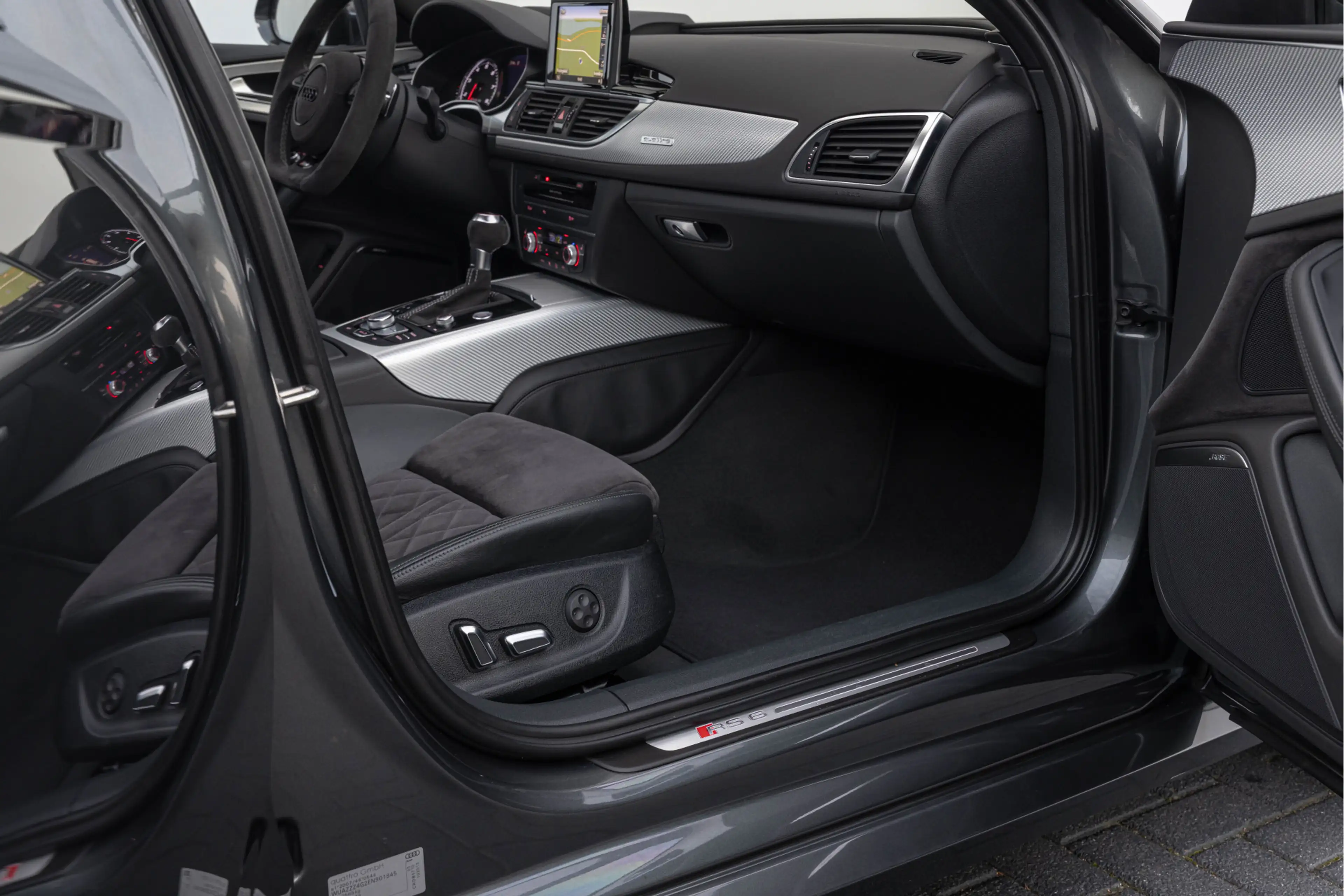 Audi RS6 Avant 4.0 TFSI 560pk Quattro Pano Keramisch Dynami — photo 15