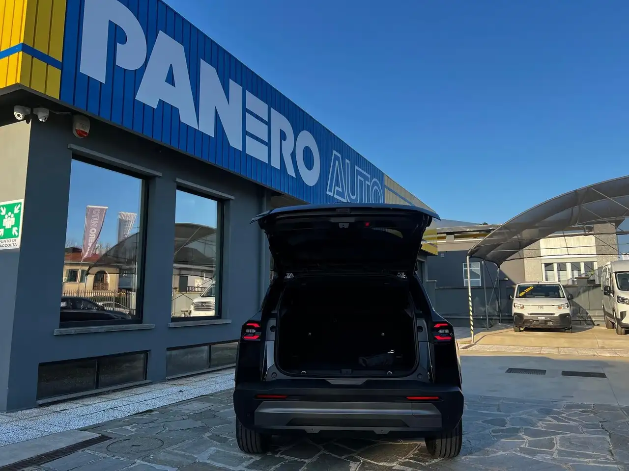 Jeep Compass Compass 1.2 Turbo 48V e-Hybrid First Edition 12