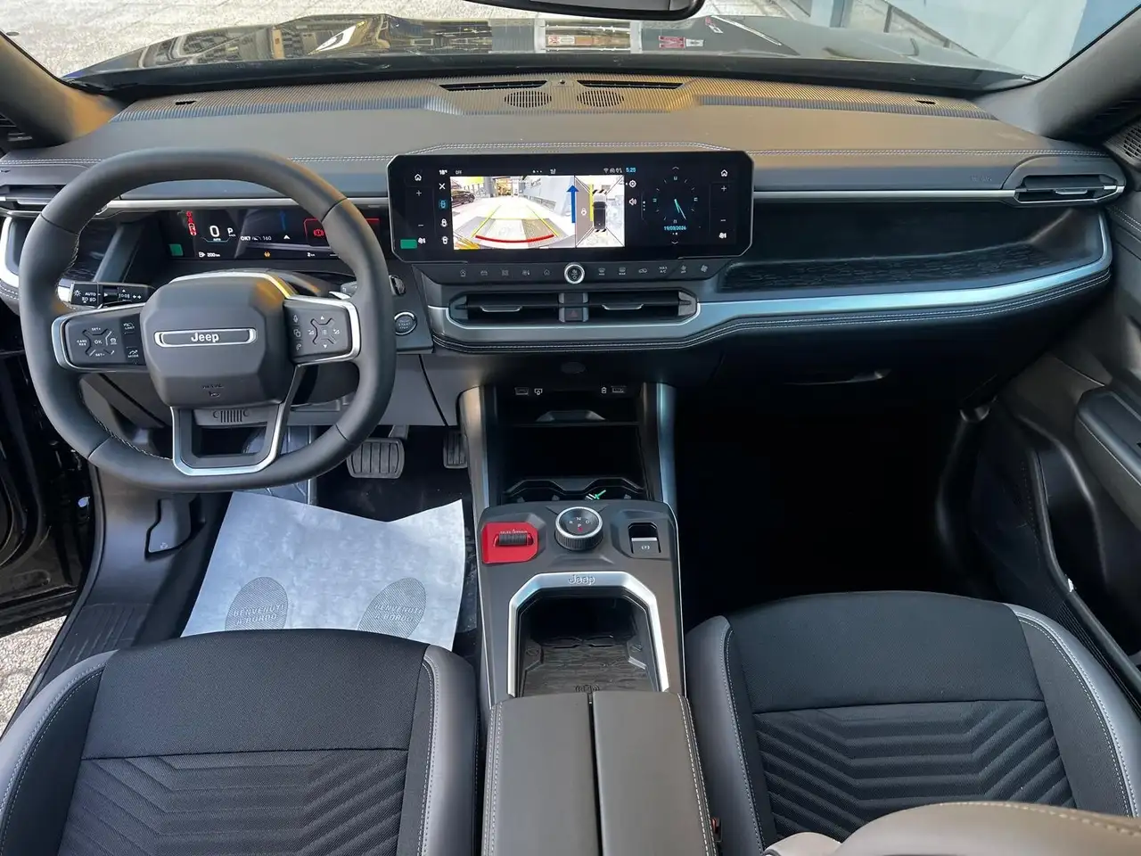 Jeep Compass Compass 1.2 Turbo 48V e-Hybrid First Edition 9