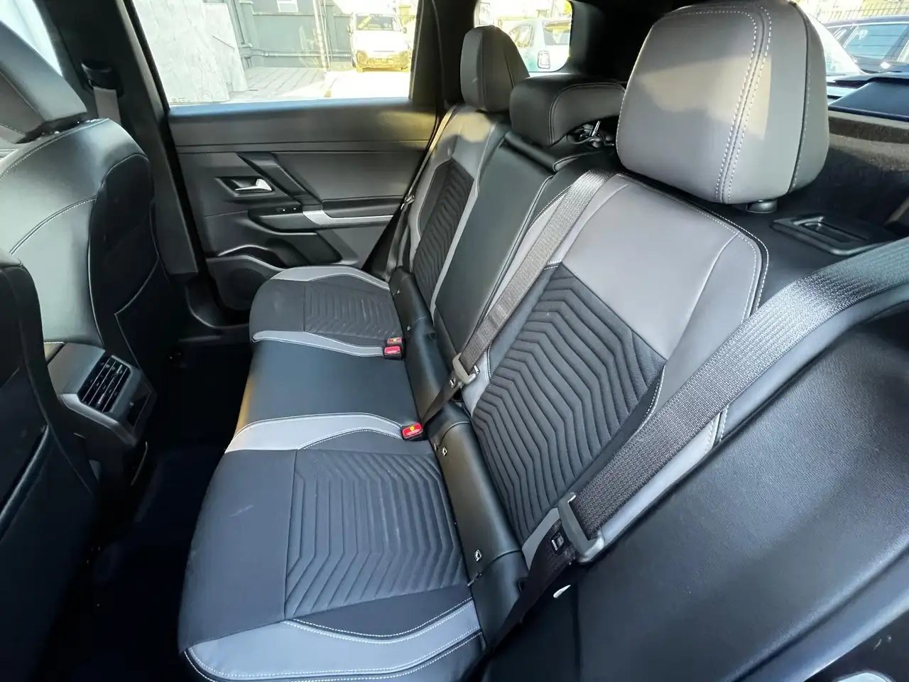 Jeep Compass Compass 1.2 Turbo 48V e-Hybrid First Edition 10