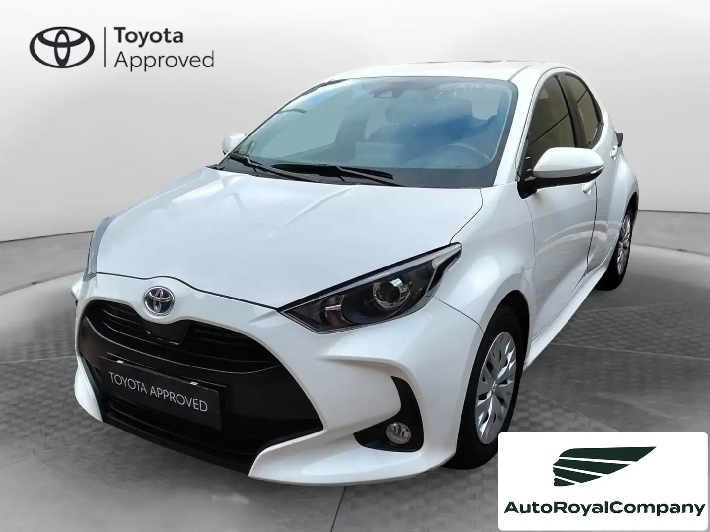 Toyota Yaris Yaris 1.5 Hybrid 5 porte Active Bianco - 1