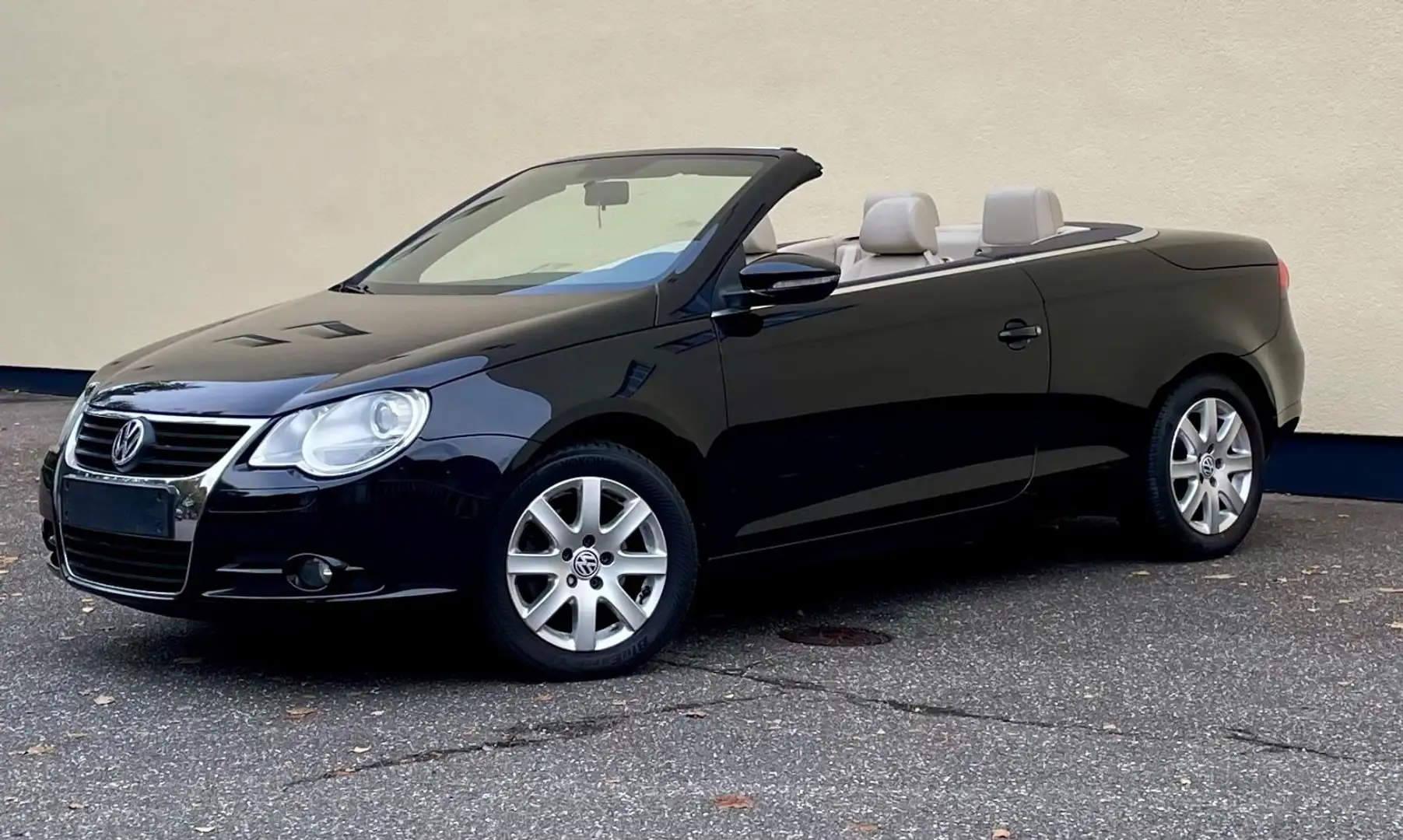 Volkswagen Eos 1.4 LEDER STANDHEIZUNG KLIMAAUM. 1.HAND SHZ Schwarz - 2