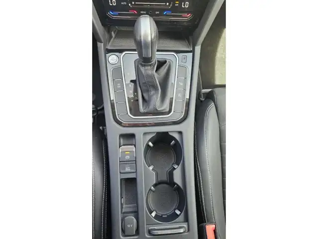 Volkswagen Unknown Model view 8
