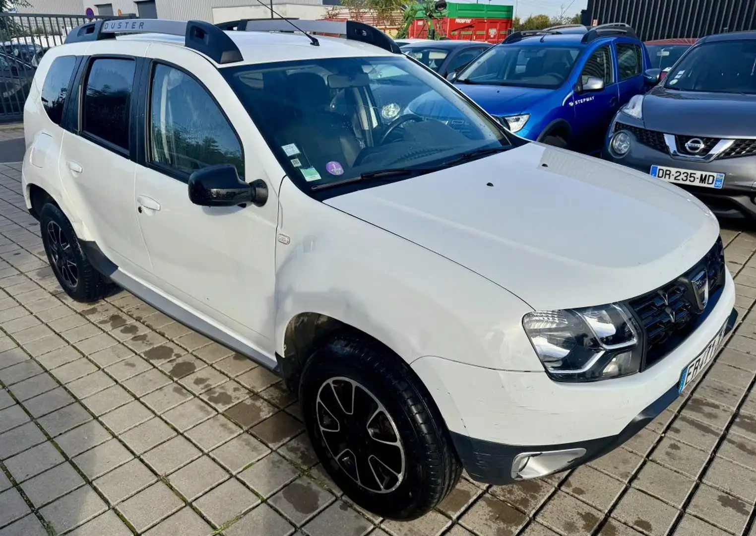 Dacia Duster 1.2 TCe 125ch Black Touch 2017 4X2 Blanc - 2