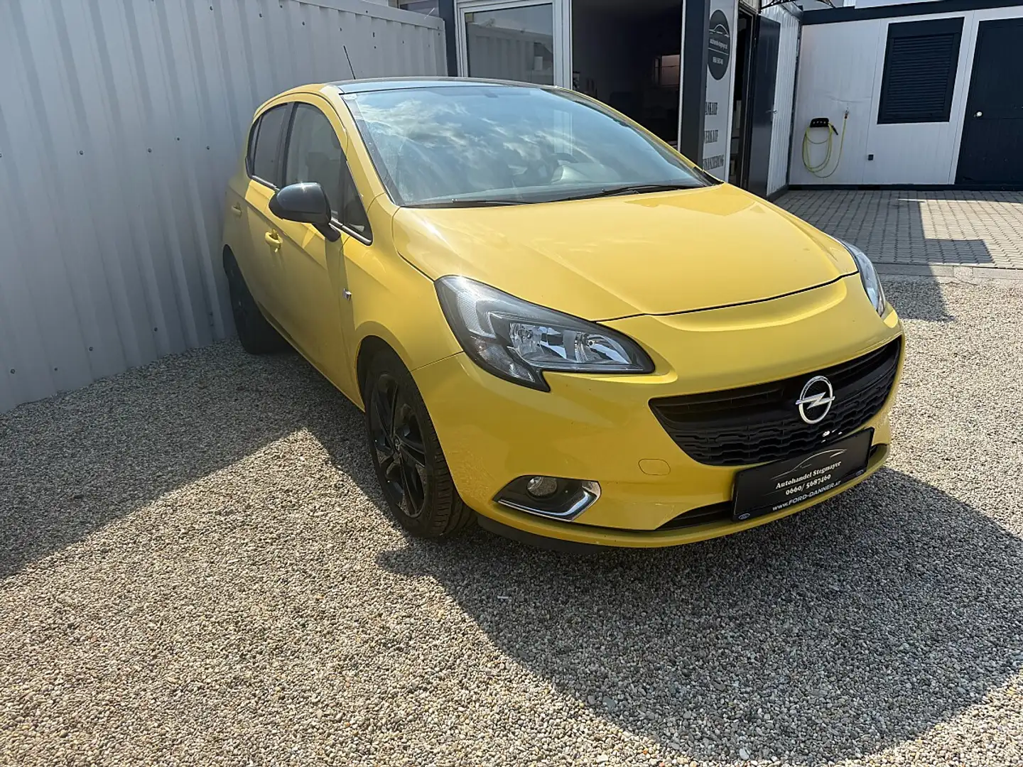 Opel Corsa 1,4 Ecotec Color Start/Stop System Gelb - 2