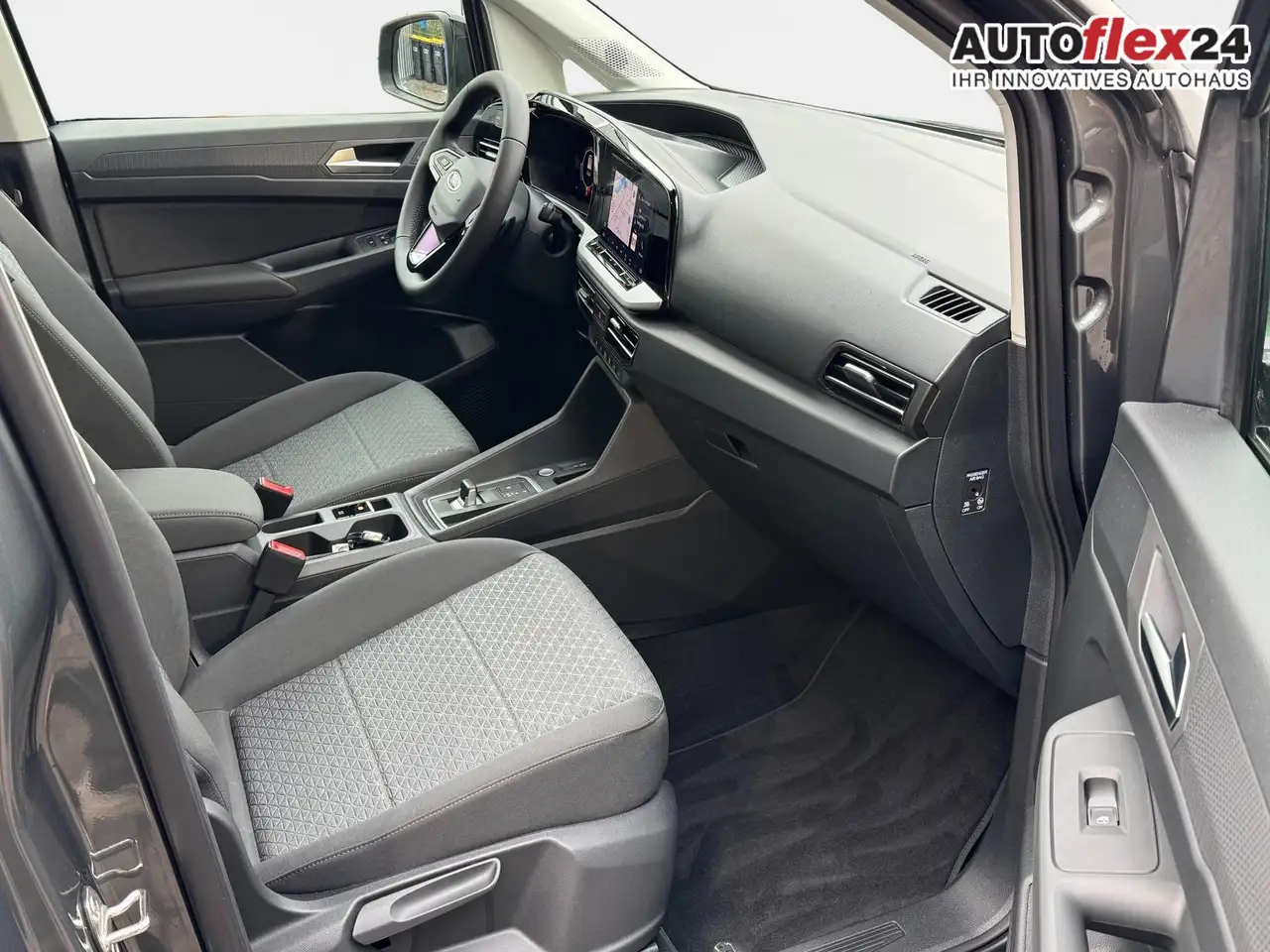 Ford Tourneo Connect Titanium 2.0 EB AT LED Scheinwerfer Anhängerkup... 11