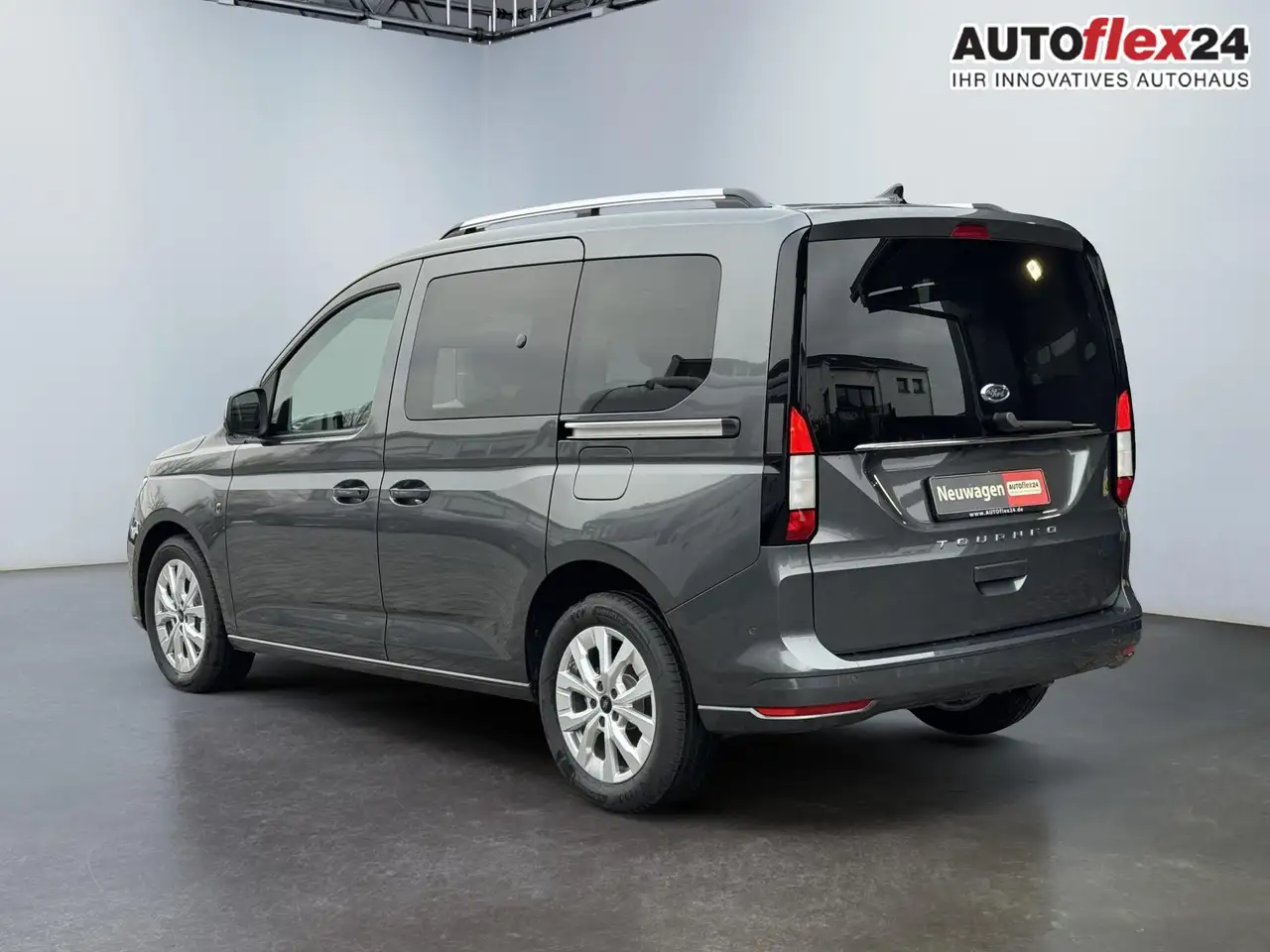 Ford Tourneo Connect Titanium 2.0 EB AT LED Scheinwerfer Anhängerkup... 6