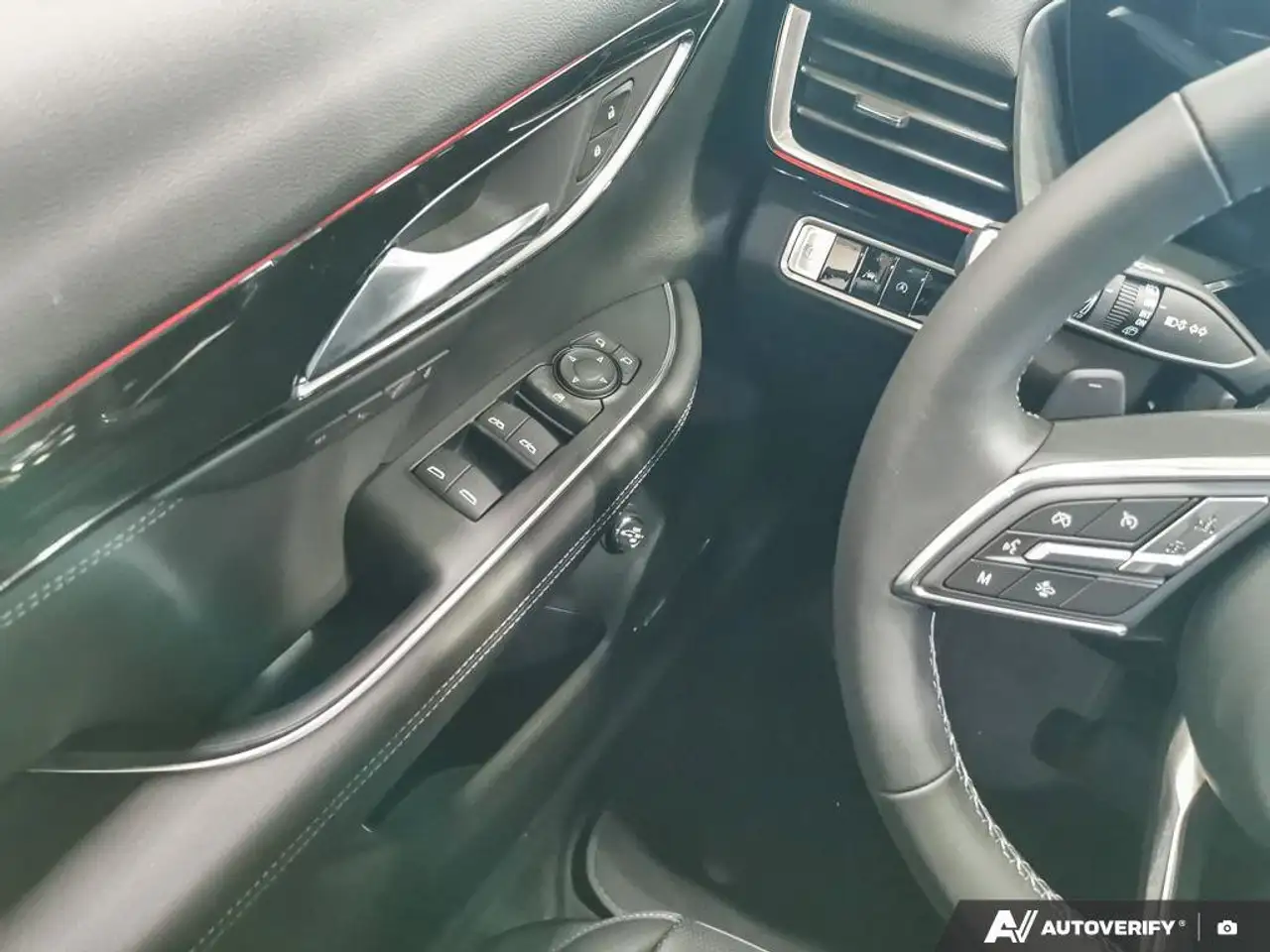 Buick Envision снимка Buick Envision