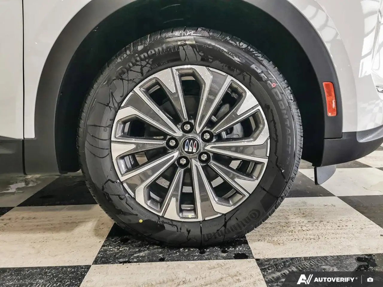 Buick Envision снимка Buick Envision