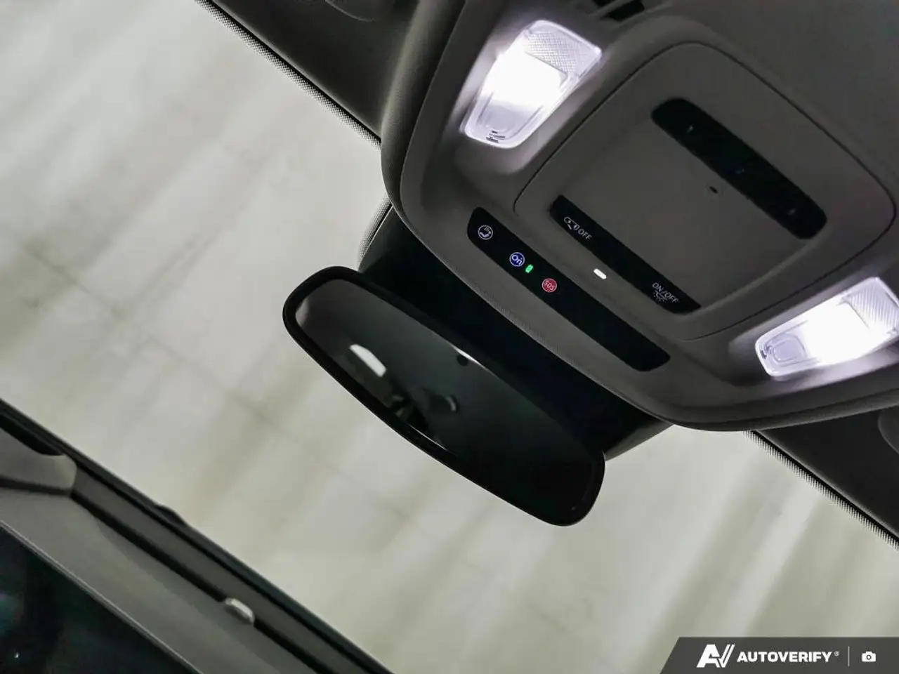 Buick Envision снимка Buick Envision