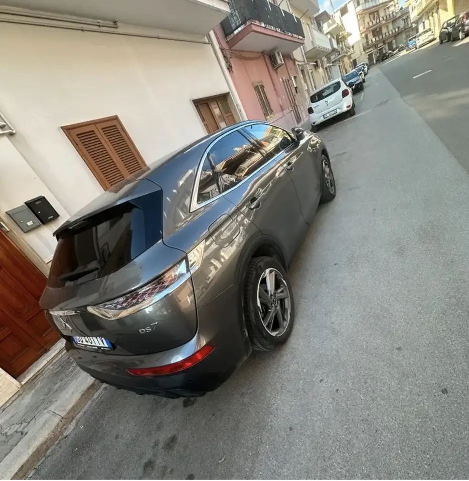 DS Automobiles DS 7 Crossback 2021