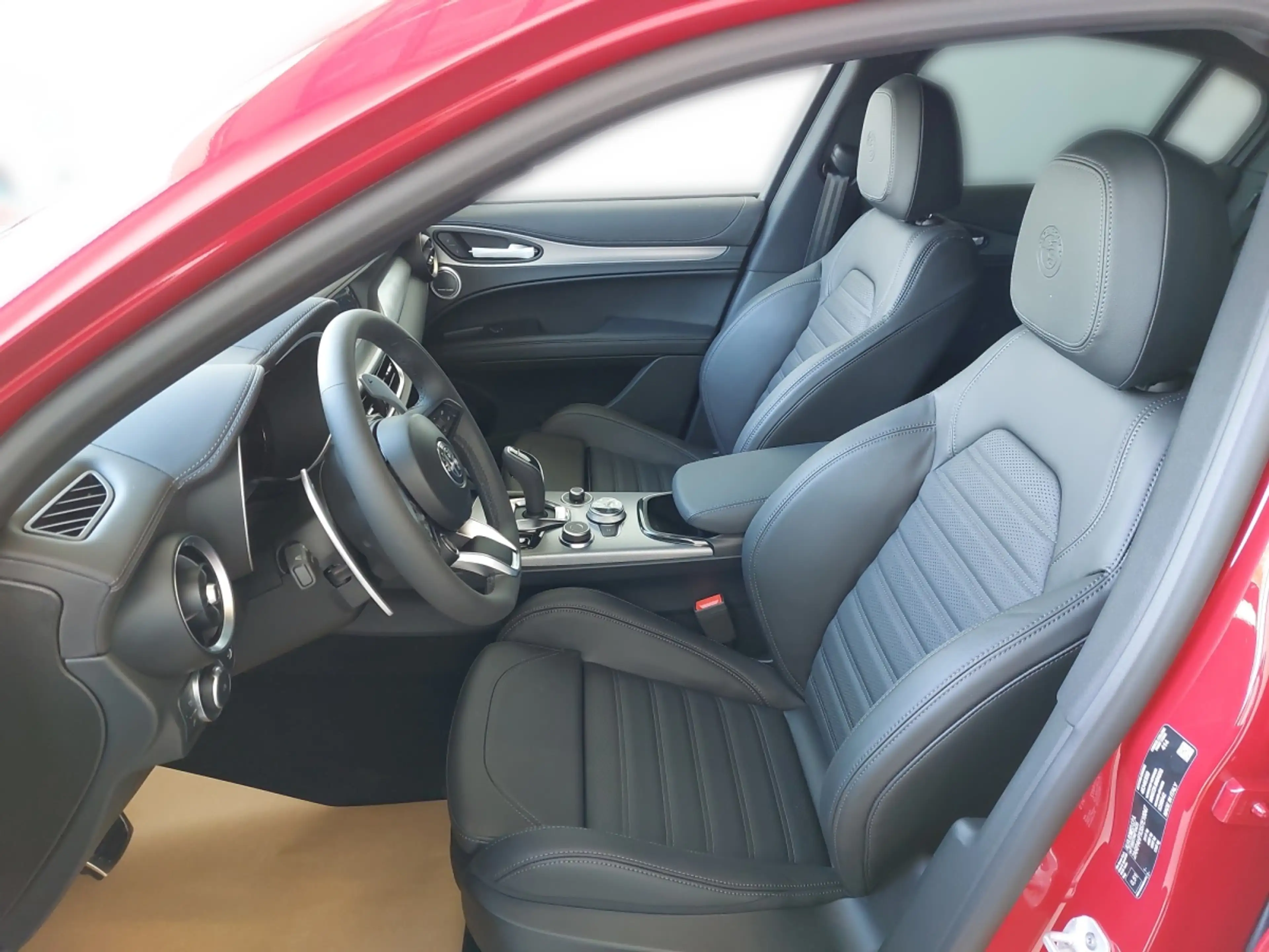 Alfa Romeo Stelvio Veloce 2.2 Jtdm 210PS Aut Awd — photo 5