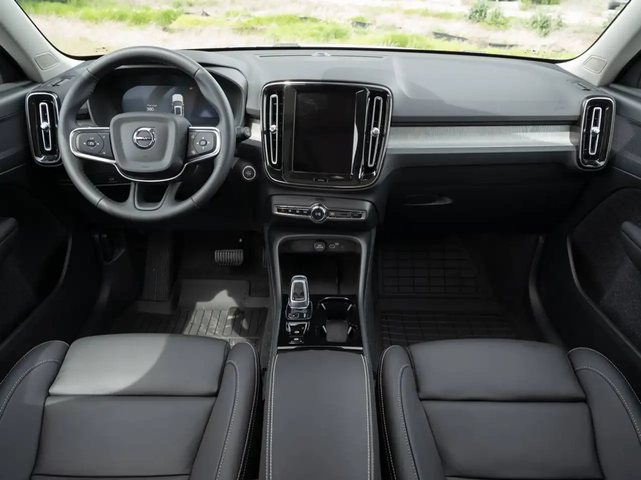 Volvo XC40 снимка Volvo XC40