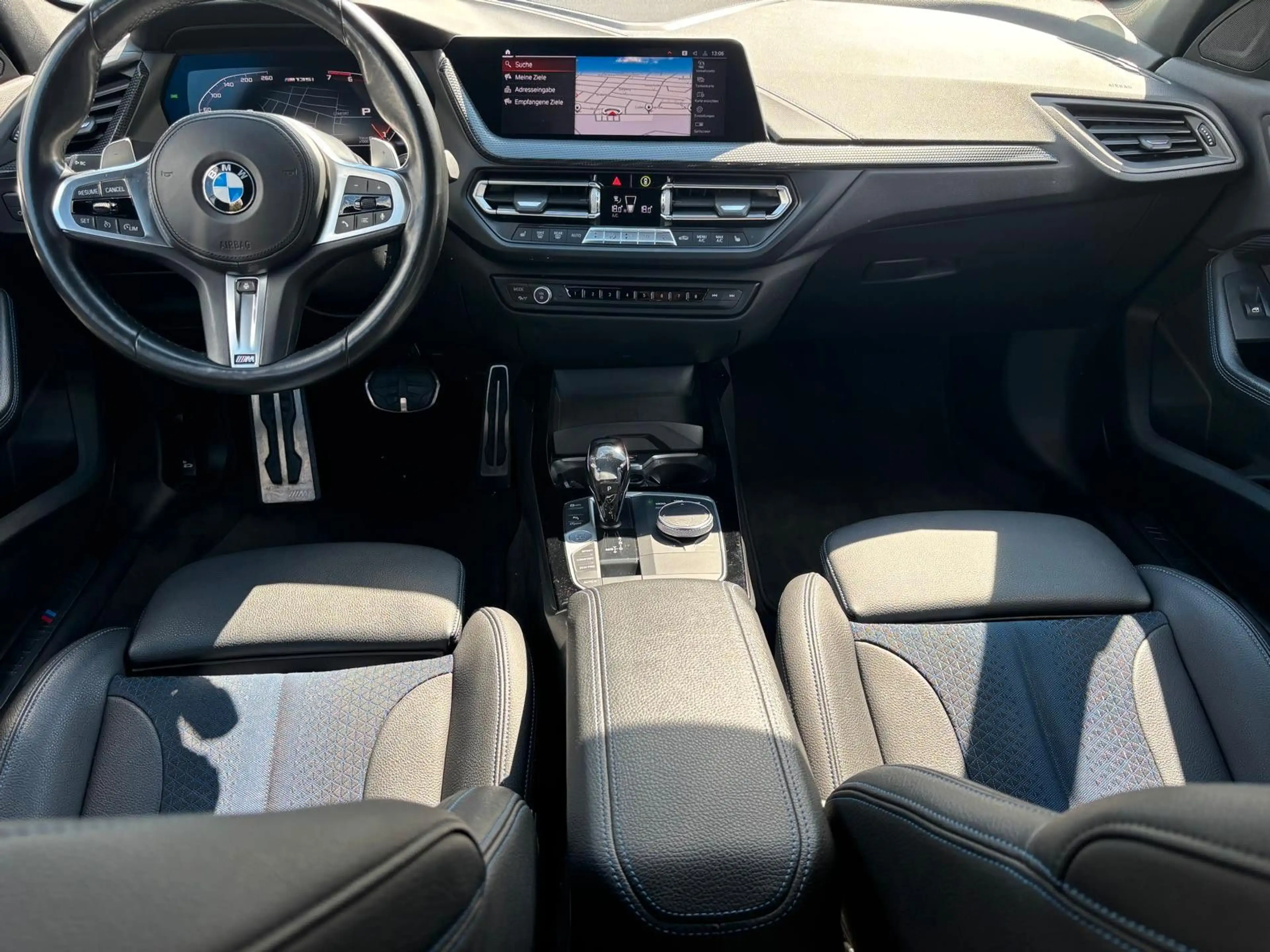 BMW 135 i xDrive/Aut./HuD/LiveCockp./Bmw Servicegep — photo 10