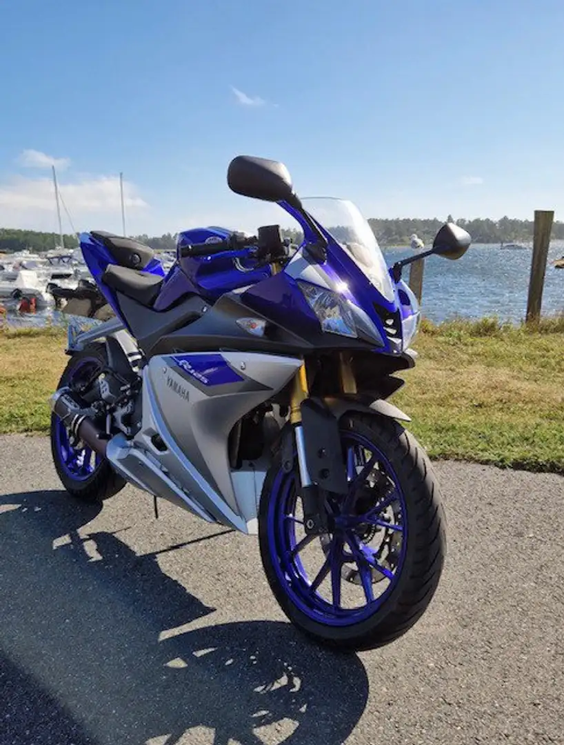 Yamaha YZF-R125 Bleu - 1
