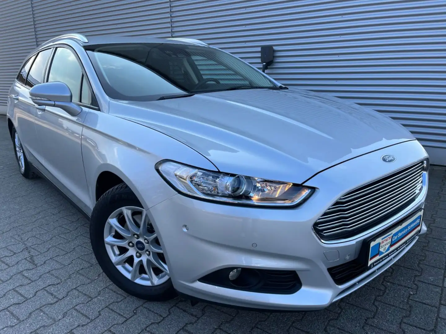 Ford Mondeo Turnier Business Edition Silber - 1