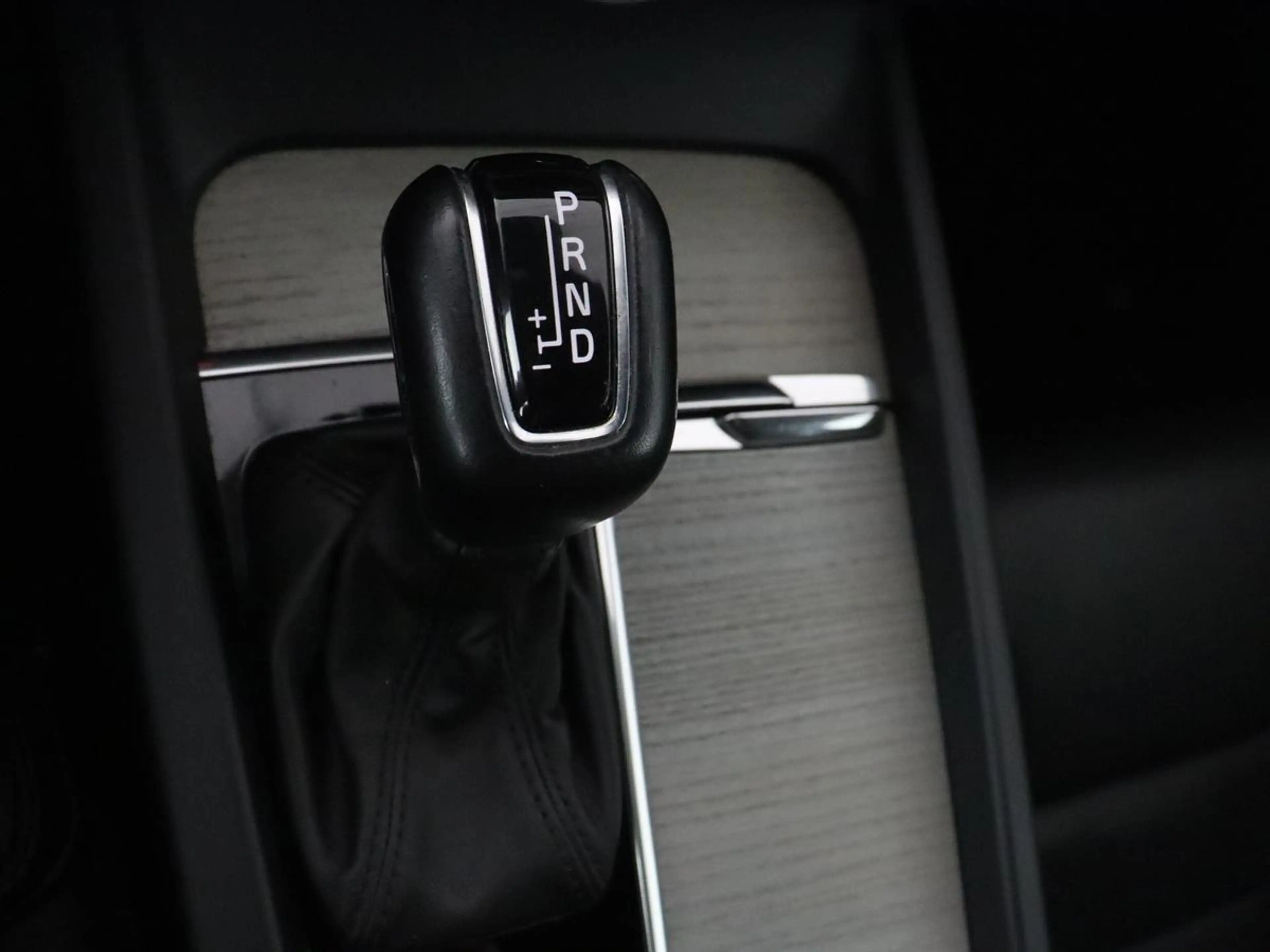 Volvo V60 2.0 T6 AWD Inscription 310PK Inscription | Bowers — photo 24