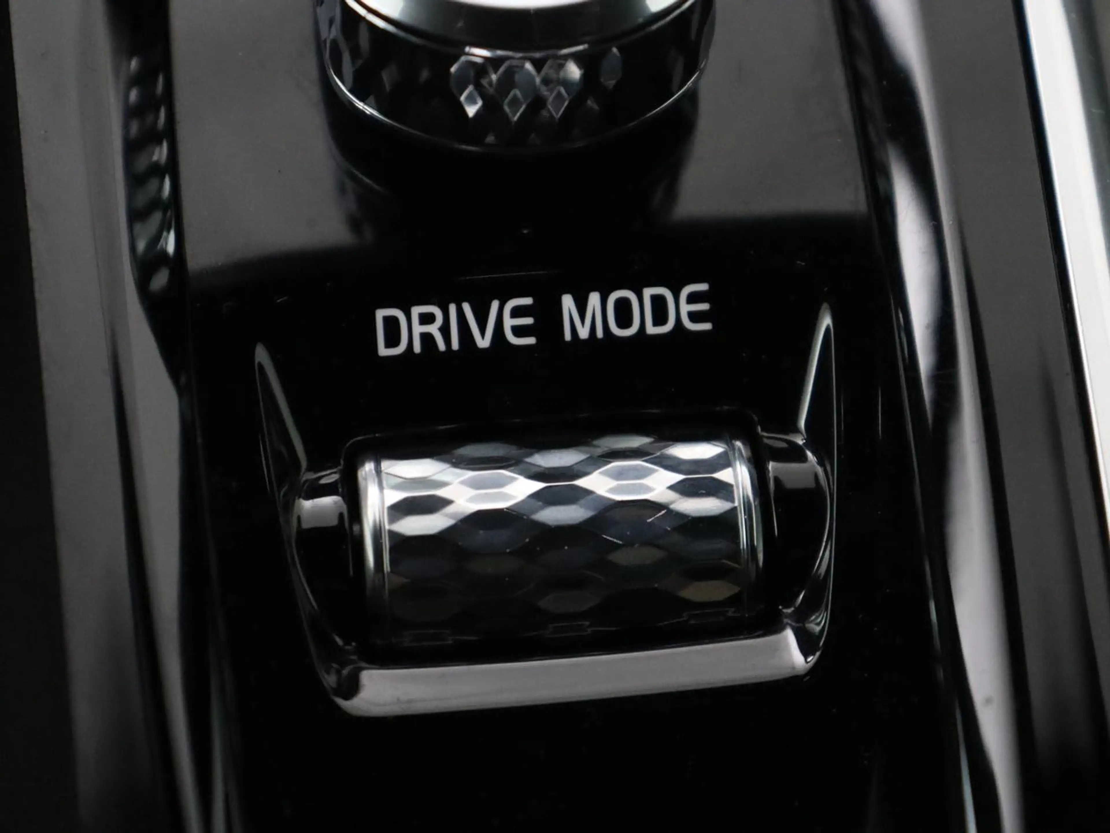 Volvo V60 2.0 T6 AWD Inscription 310PK Inscription | Bowers — photo 32