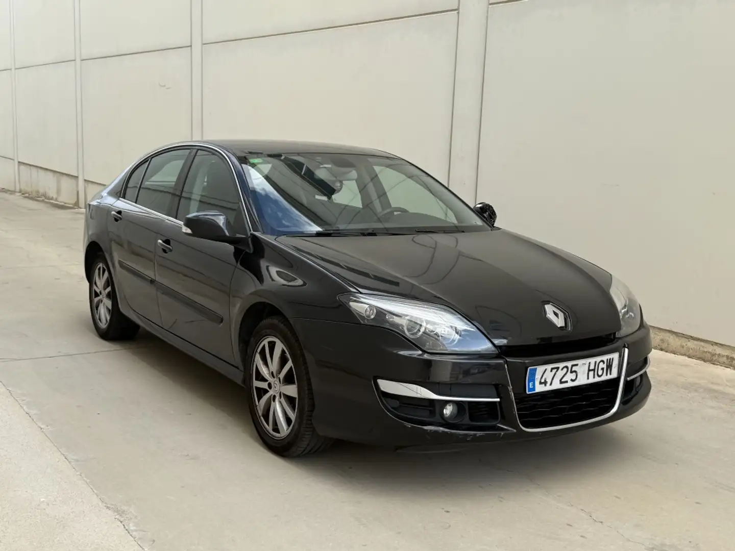 Renault Laguna 2.0dCi Energy Dynamique TomTom Negro - 1