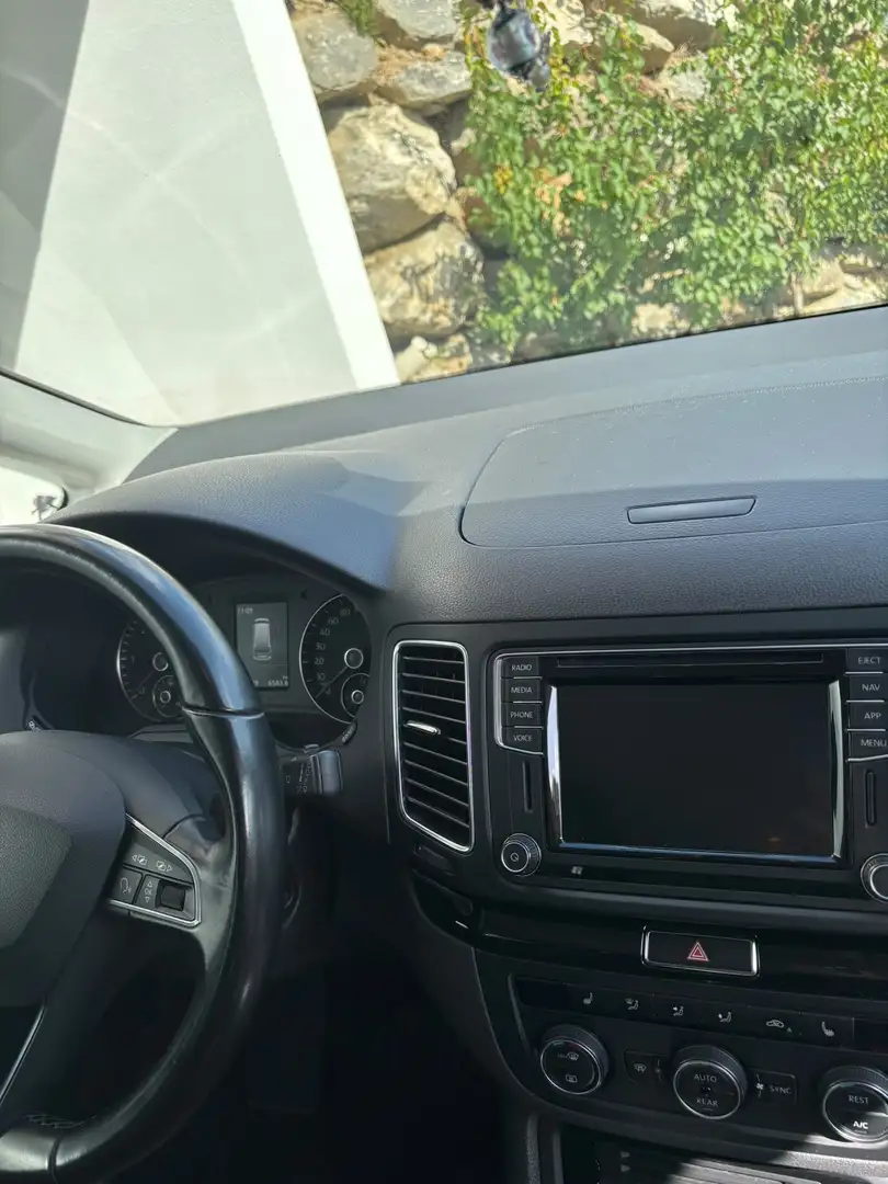 SEAT Alhambra Alhambra Executive 2,0 TDI DSG 4WD Executive Grau - 2