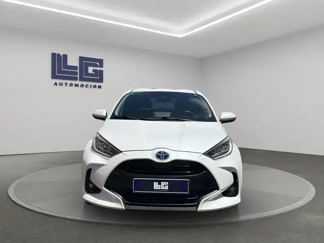 Toyota Yaris view 2
