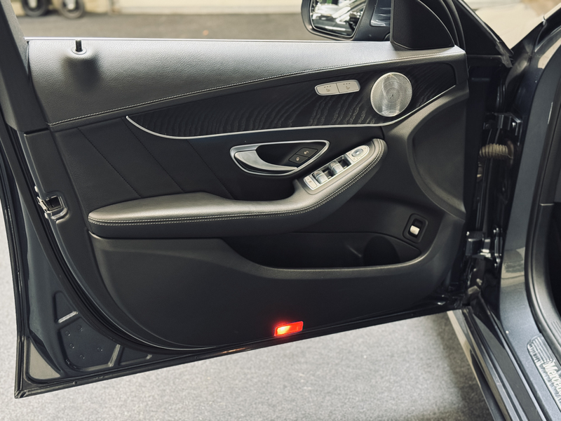 Mercedes-Benz C 250 Estate AMG Line | Panorama | Luchtvering | 1e Eig. — photo 11