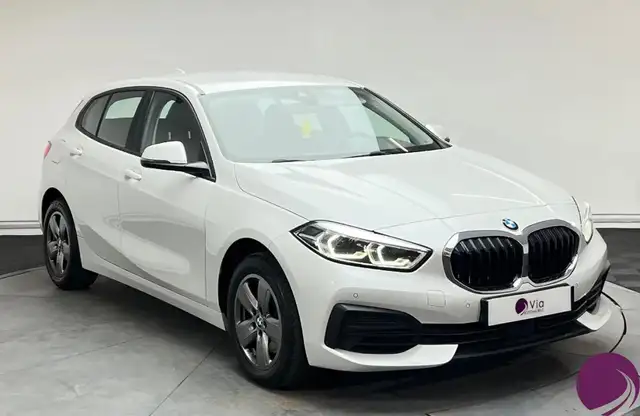 BMW 1 Series view 2
