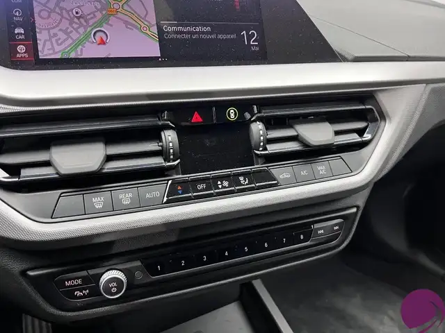 BMW 1 Series view 14