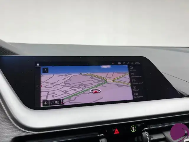 BMW 1 Series view 12