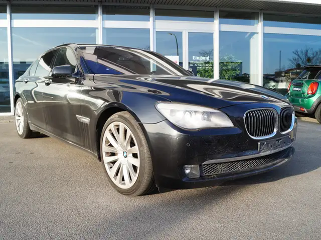 BMW 750 750i Aut.* Navi * Glasdach * Hifi-DSP * Alu 20´