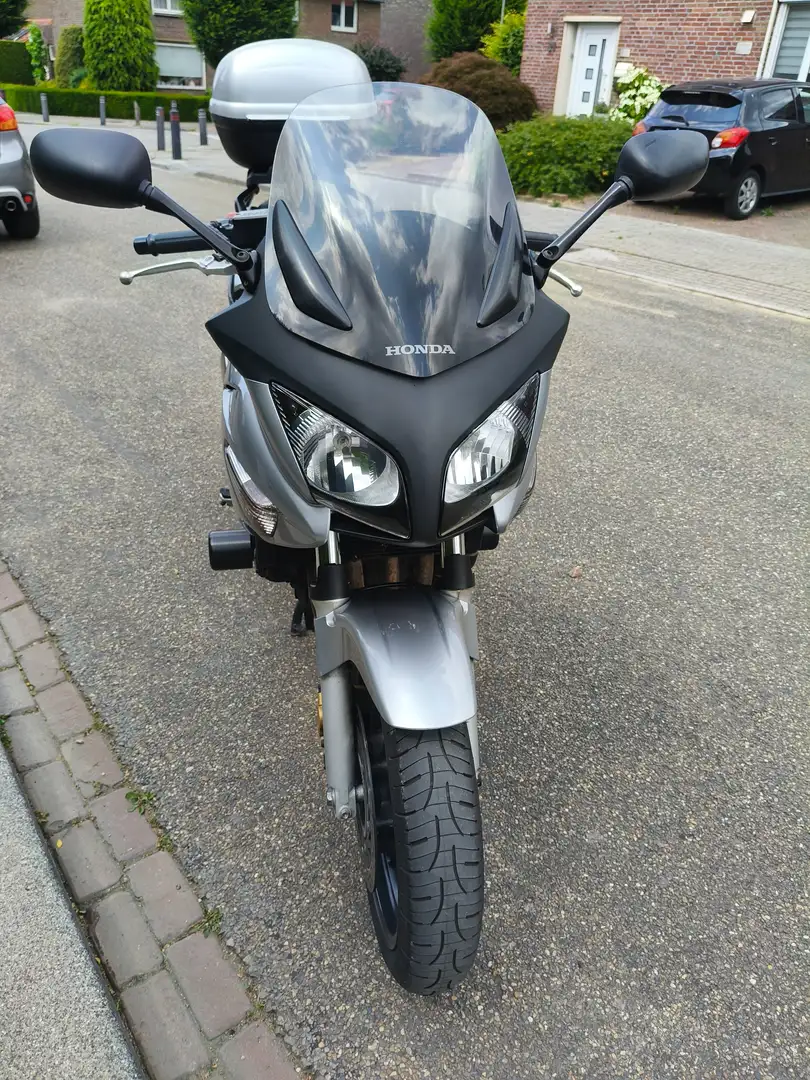 Honda CBF 600 Toermotor Argintiu - 1