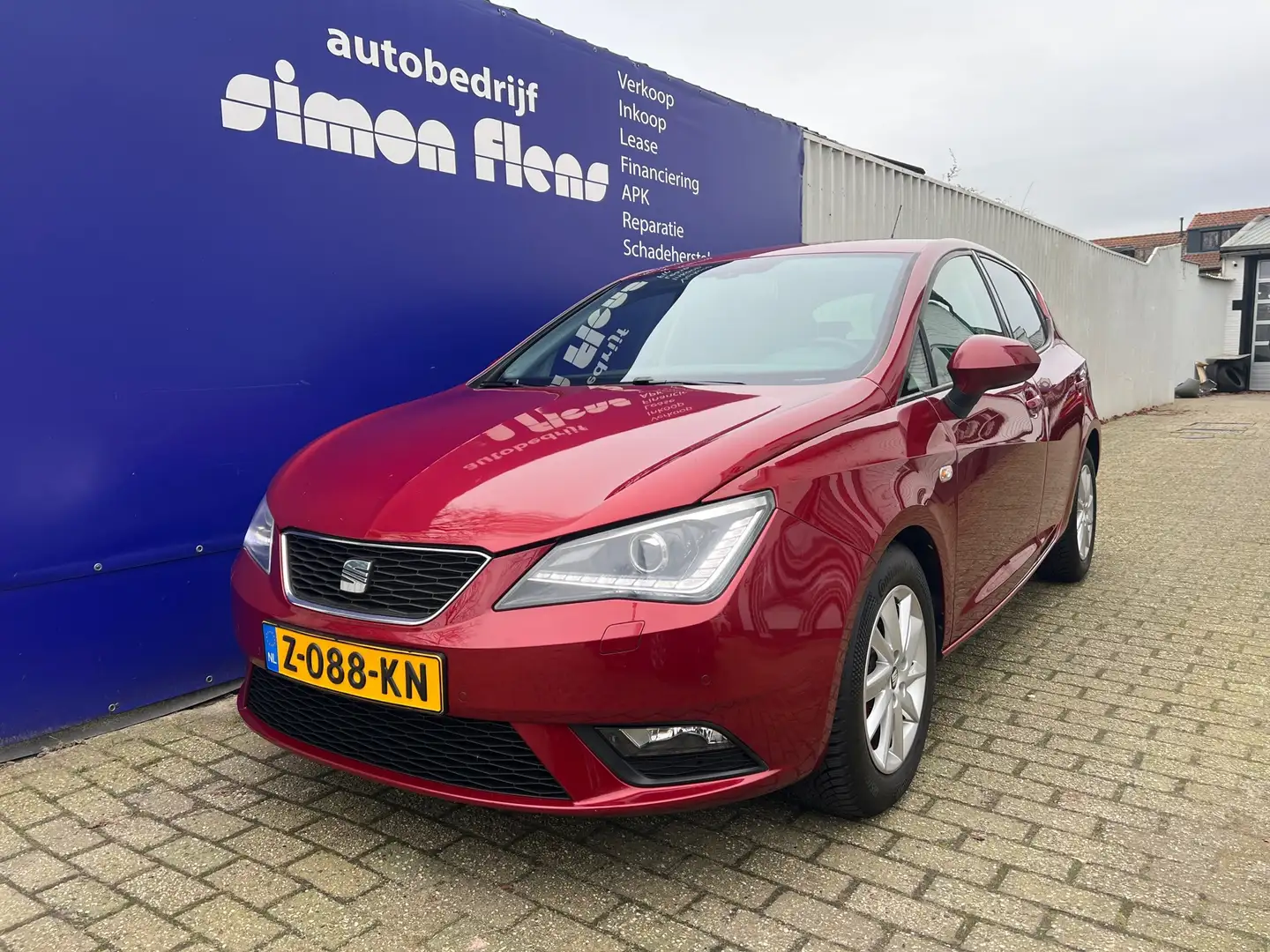 SEAT Ibiza 1.2 TSI Style Rouge - 1