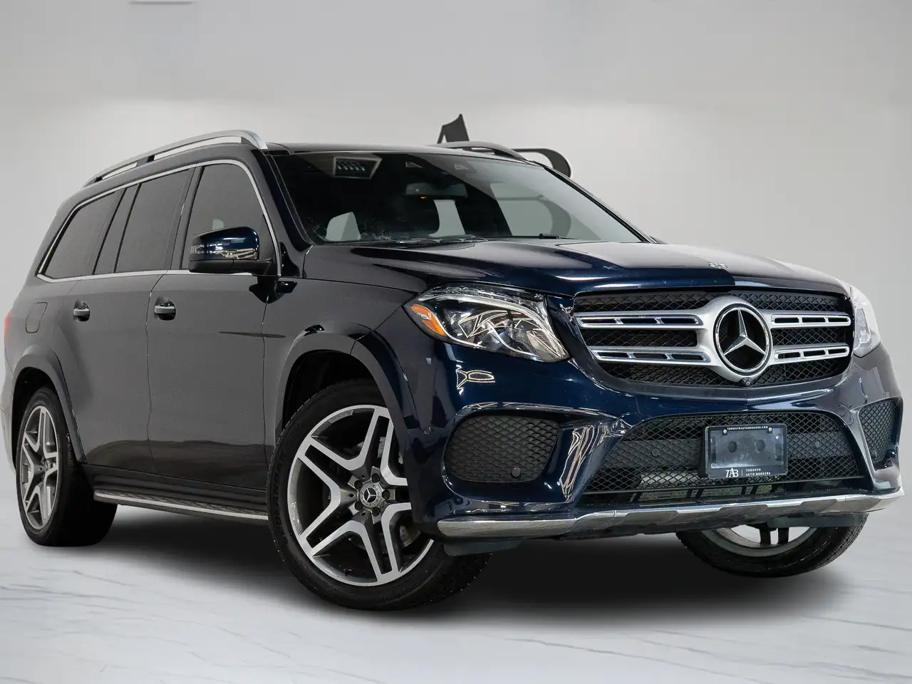 Mercedes-Benz GLS снимка Mercedes-Benz GLS