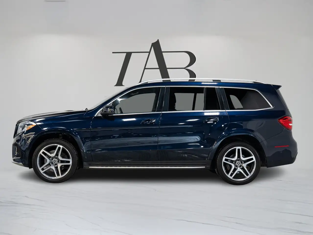 Mercedes-Benz GLS снимка Mercedes-Benz GLS