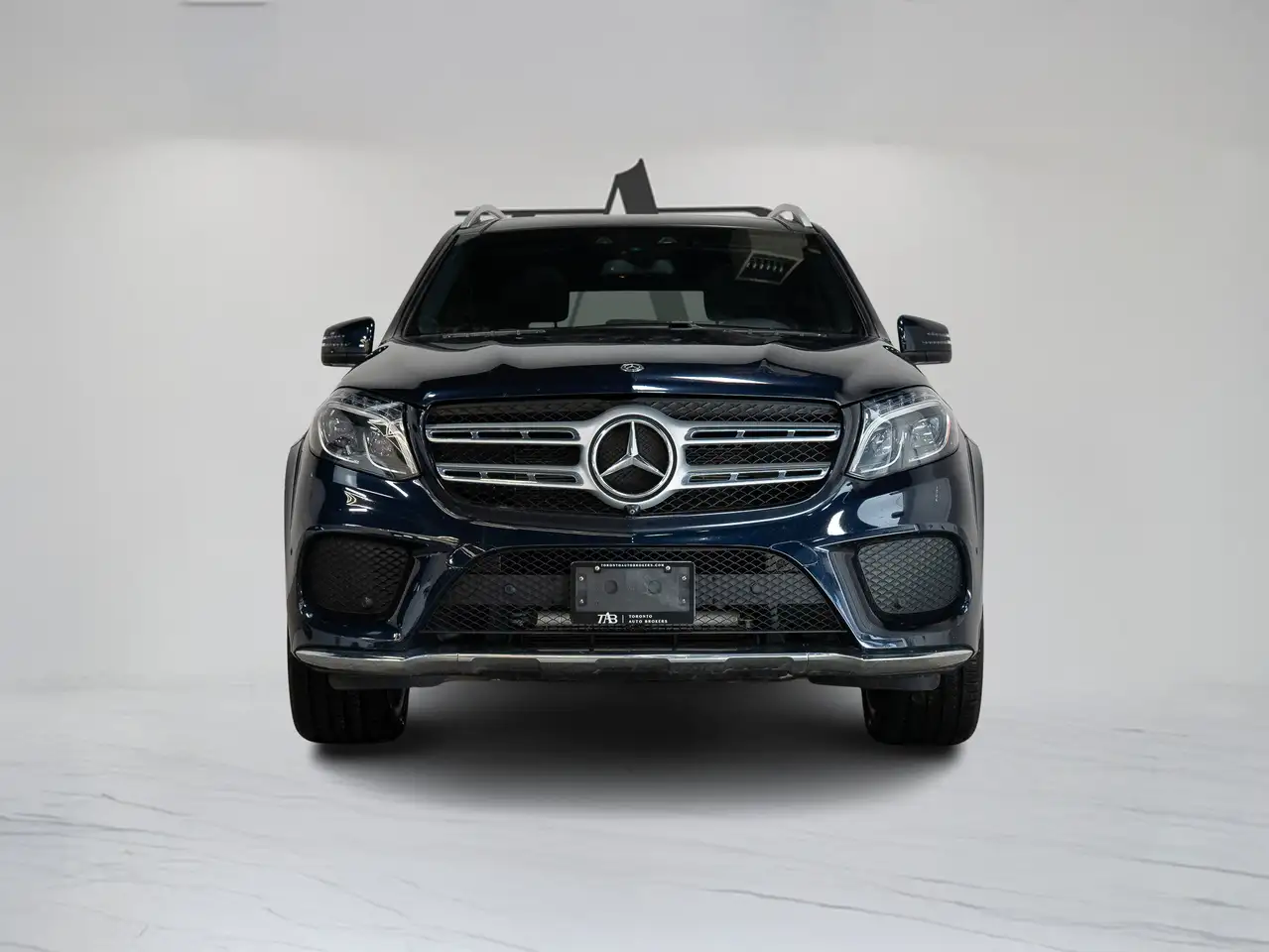 Mercedes-Benz GLS снимка Mercedes-Benz GLS