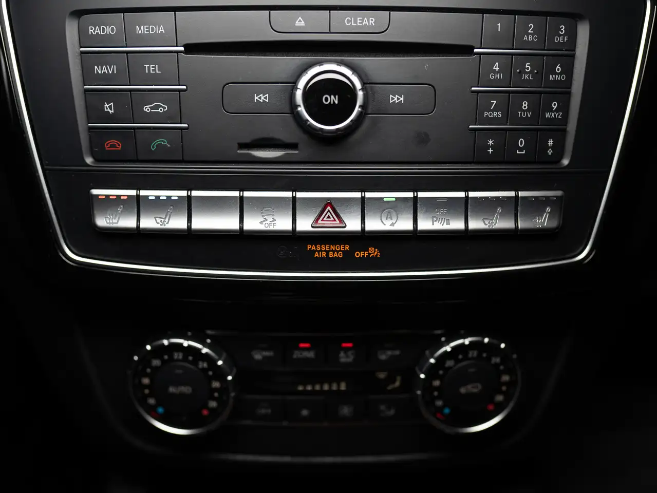 Mercedes-Benz GLS снимка Mercedes-Benz GLS