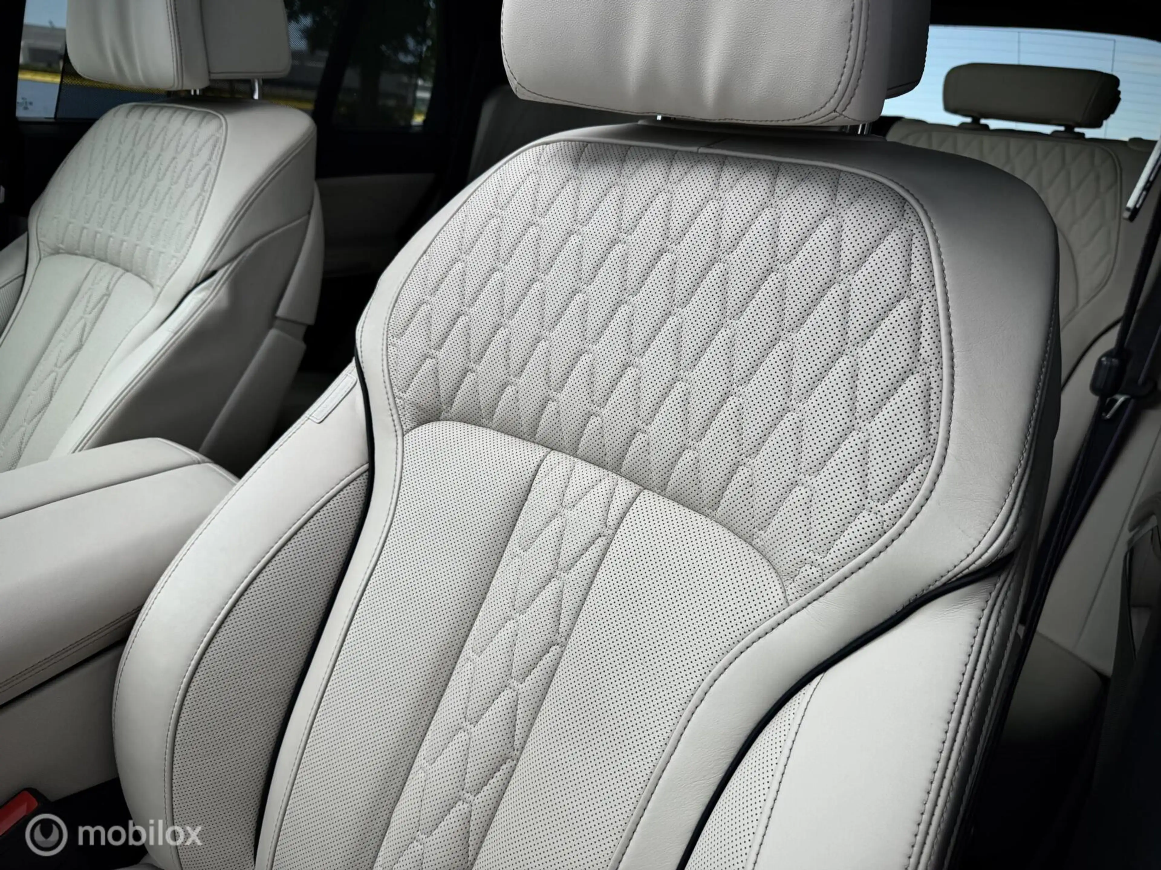 BMW X5 xDrive50e M-Sport |Pano |Skylounge |Massage |Koeli — photo 15