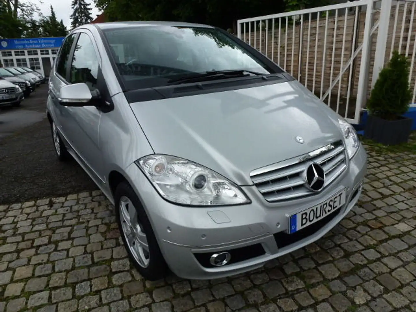 Mercedes-Benz A 170 AVANTGARDE Autom-Klima-Xenon-69 TKM-PTS Silber - 2