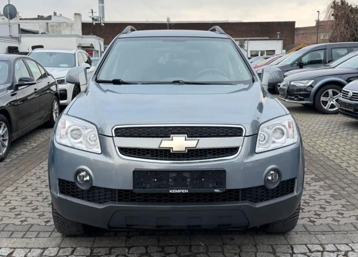 Chevrolet Captiva CAPTIVA *LPG GAS 88LITER*7-SITZER-LEDER-2 HAND- Gri - 2