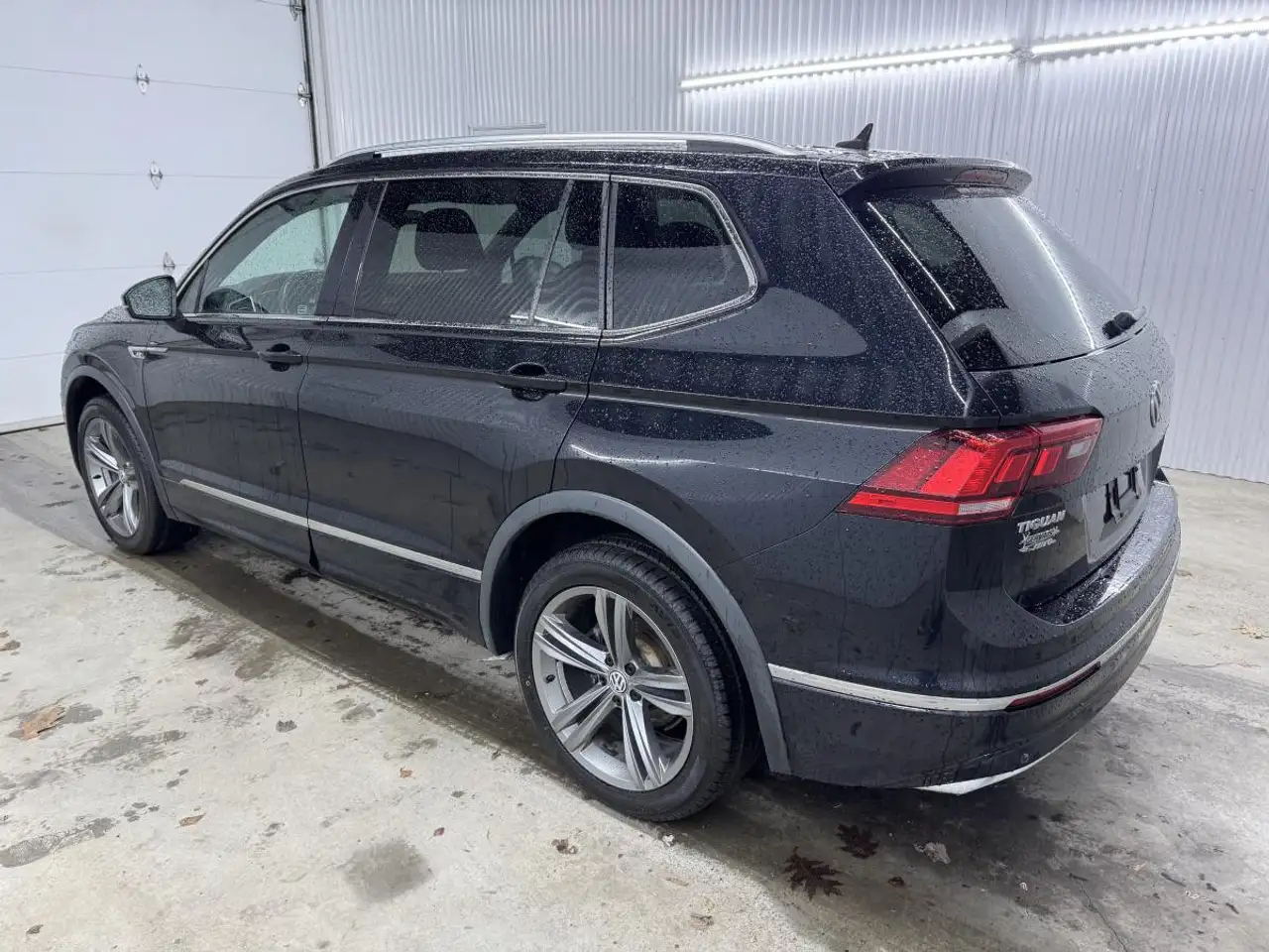 Volkswagen Tiguan снимка Volkswagen Tiguan