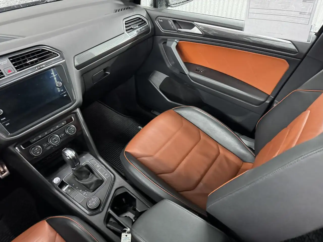 Volkswagen Tiguan снимка Volkswagen Tiguan