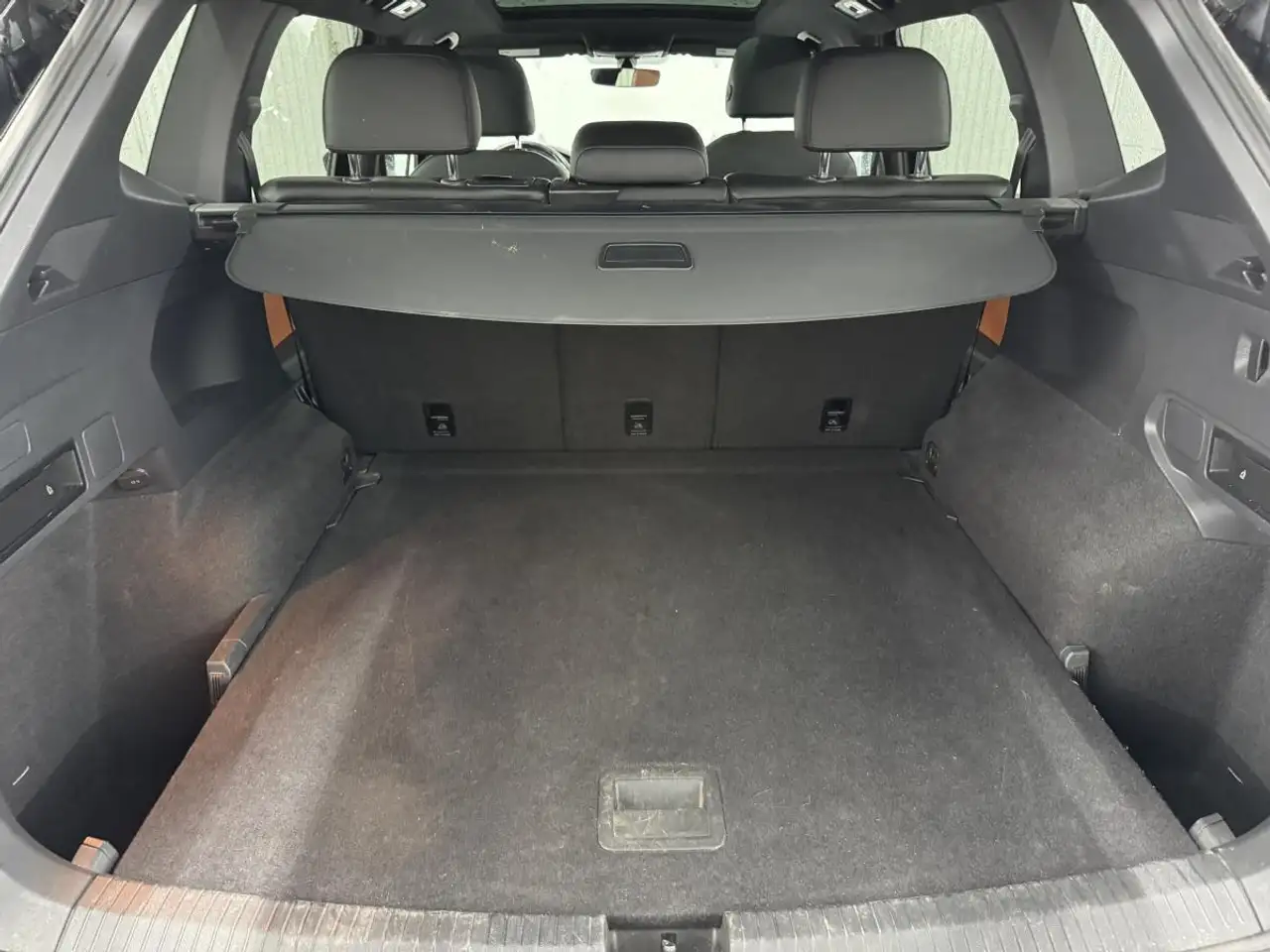 Volkswagen Tiguan снимка Volkswagen Tiguan
