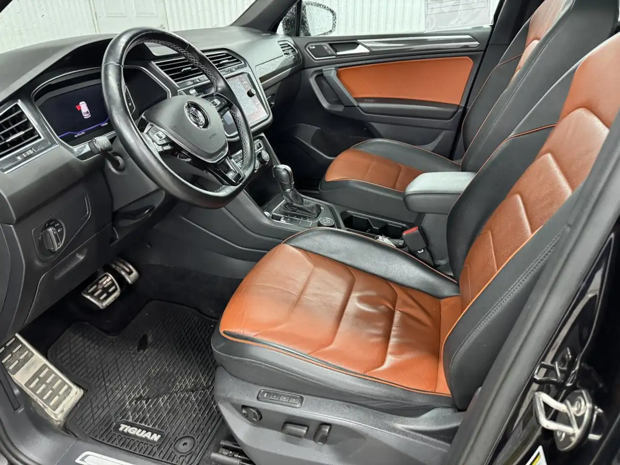 Volkswagen Tiguan снимка Volkswagen Tiguan